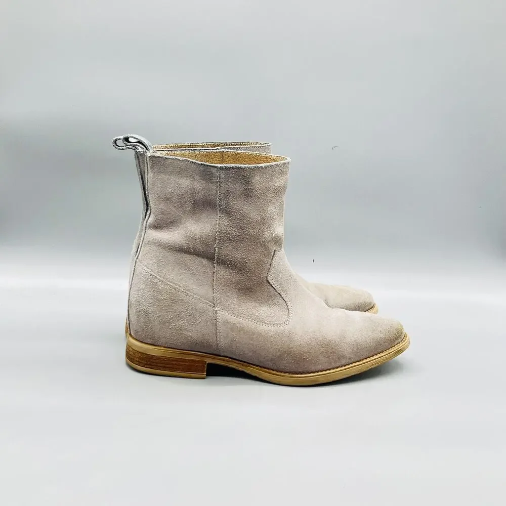 Anthropologie Boots Womens 7.5 Beige Suede Ankle Western Pull On Booties Shoes